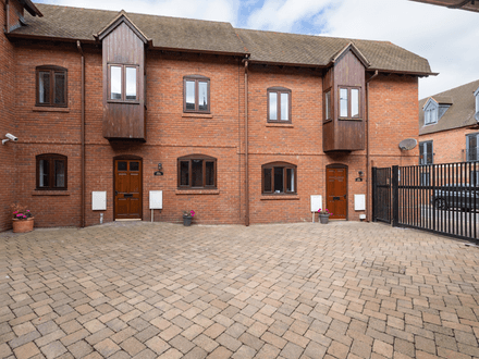 A four bedroom property located in the City Centre of Worcester, ideal for investment