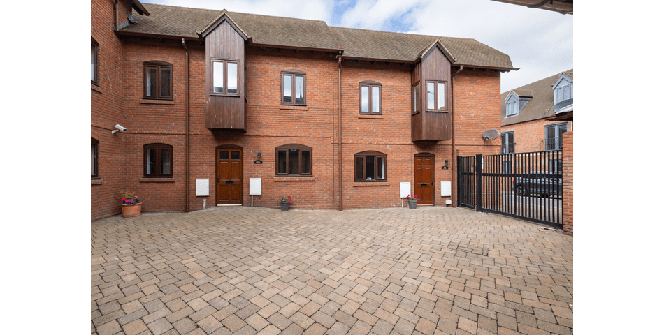 Property Image 0